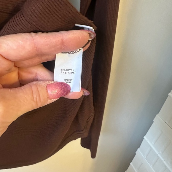 Newyork & Co. burgundy button up women’s shirt - Picture 3 of 4